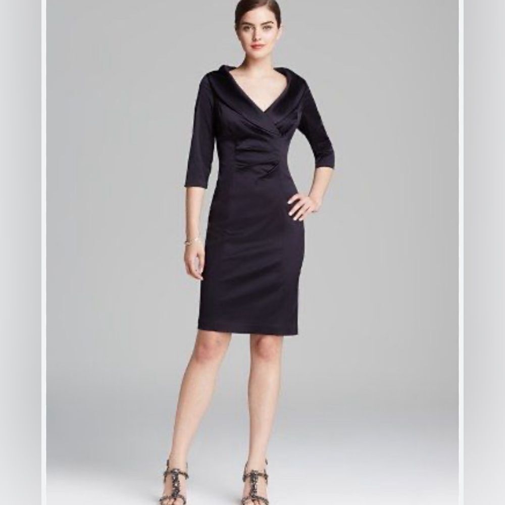 Kay Unger Portrait Navy  Satin V-Neck Shawl Collared Sheath Evening Dress Size 4